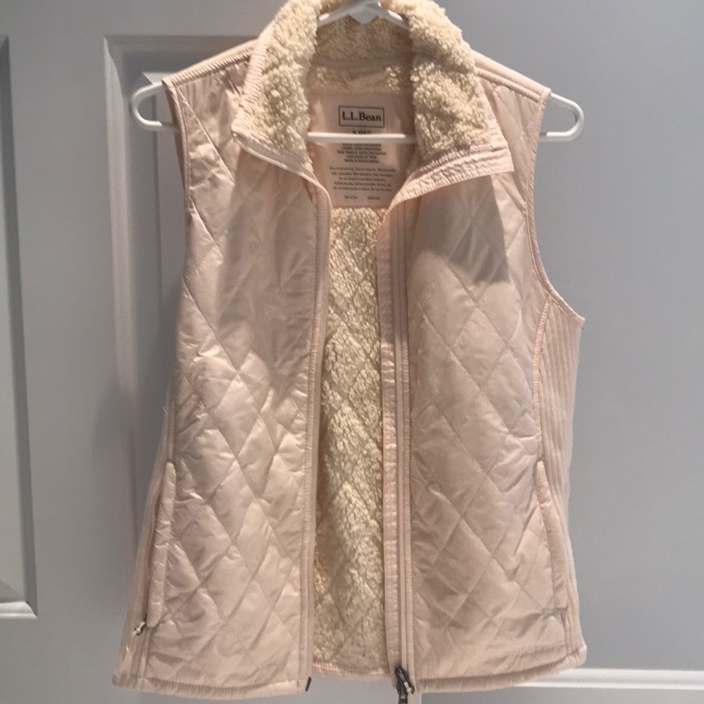 Cream vest with fuzzy inside